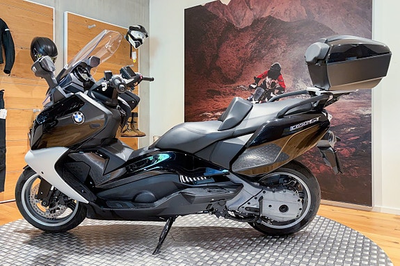 BMW C 650 GT |Highline Package|Side View Assist|Navigator|Toppbox| 2 of 15