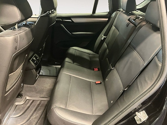 BMW X3 12 of 23