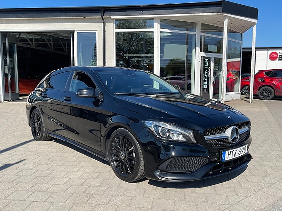 Mercedes-Benz CLA200 3 of 5
