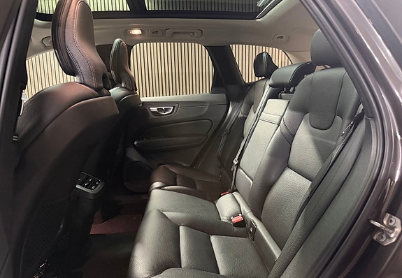 Volvo XC60 19 of 20