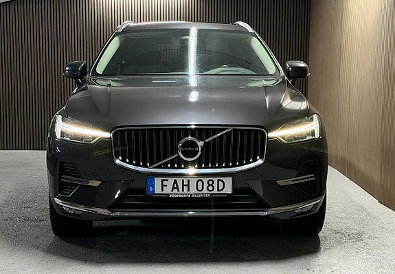 Volvo XC60 2 of 20