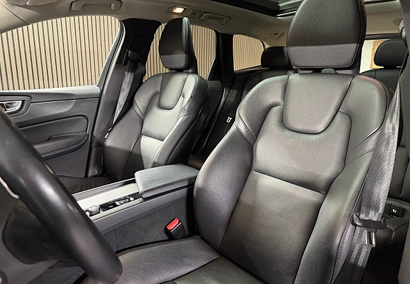 Volvo XC60 16 of 20