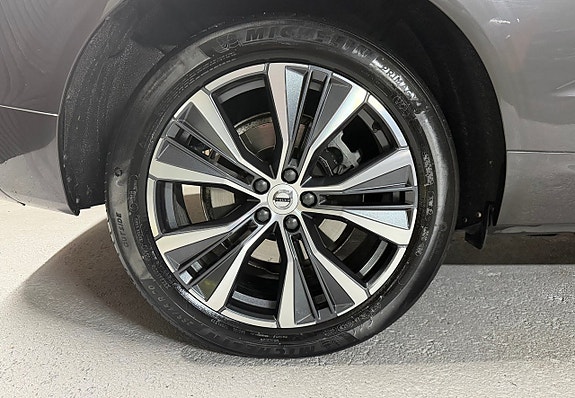 Volvo XC60 20 of 20