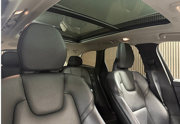 Volvo XC60 18 of 20