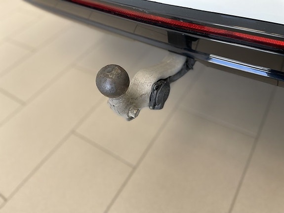 Volkswagen Touareg 9 of 22