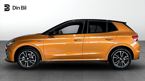Skoda Fabia 2 of 5