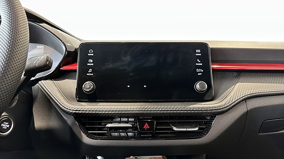 Skoda Fabia 9 of 13