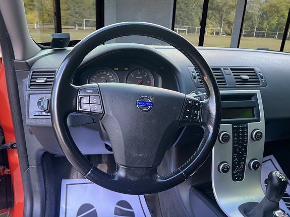Volvo V50 10 of 21