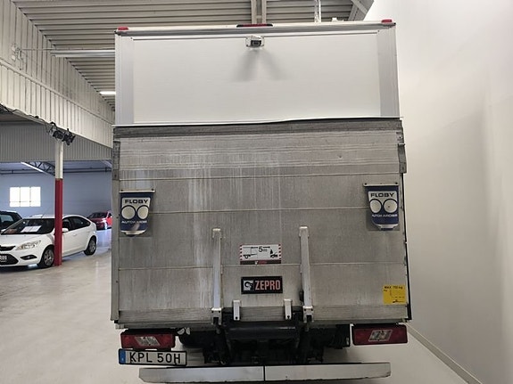 Ford Transit 5 of 5