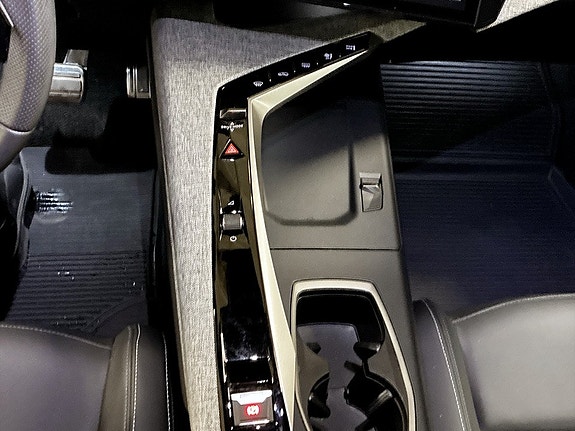 Peugeot 5008 13 of 19