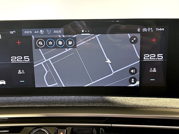 Peugeot 5008 9 of 19