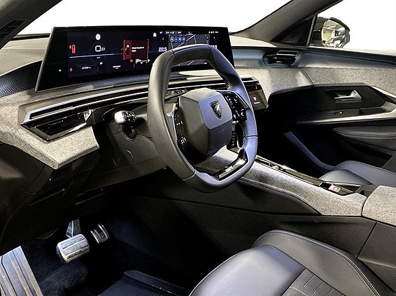 Peugeot 5008 4 of 5