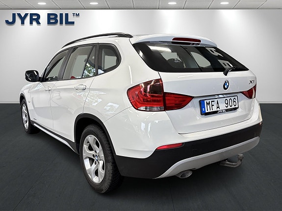 BMW X1 5 of 5