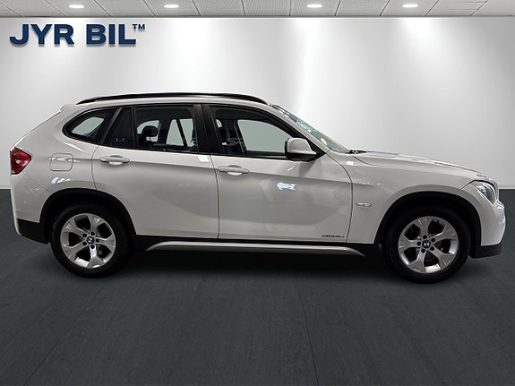 BMW X1 2 of 5