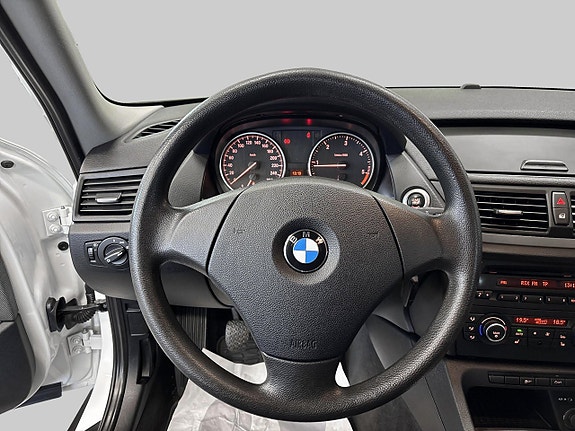 BMW X1 11 of 23