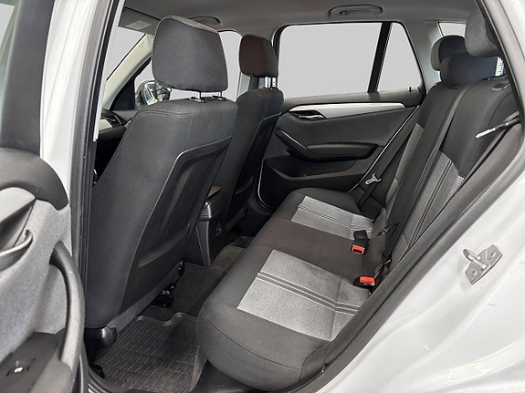 BMW X1 9 of 23