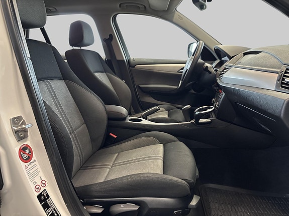BMW X1 20 of 23