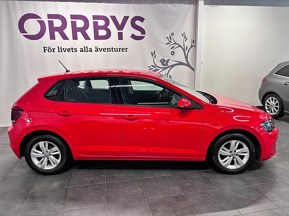 Volkswagen Polo 3 of 5