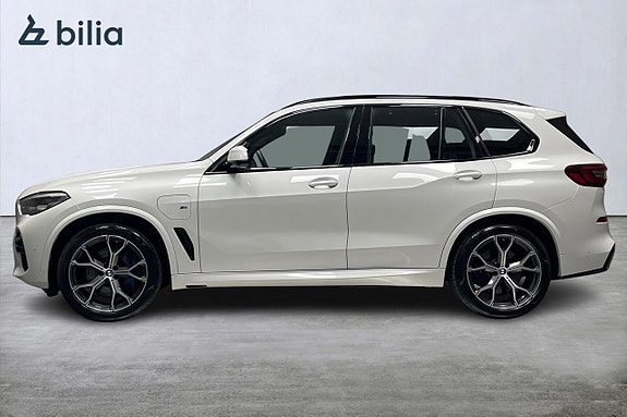 BMW X5 4 of 5