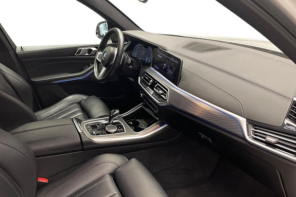 BMW X5 11 of 12