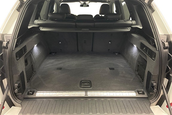 BMW X5 12 of 12