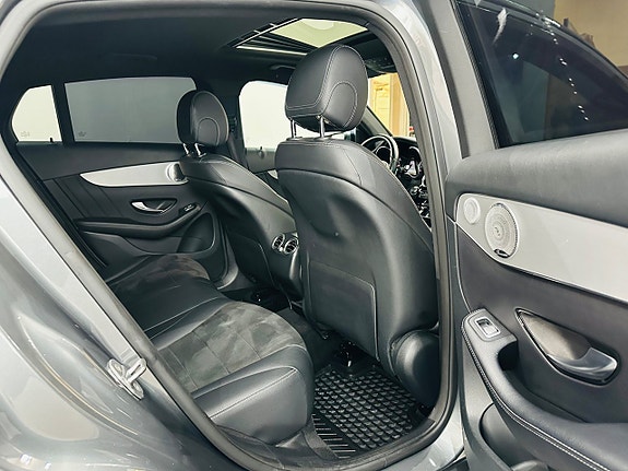 Mercedes-Benz GLC350 e 15 of 24