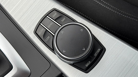 BMW 320d 19 of 30
