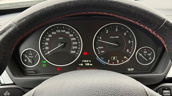 BMW 320d 15 of 30
