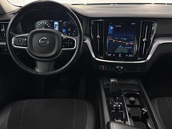 Volvo V60 Cross Country 18 of 20