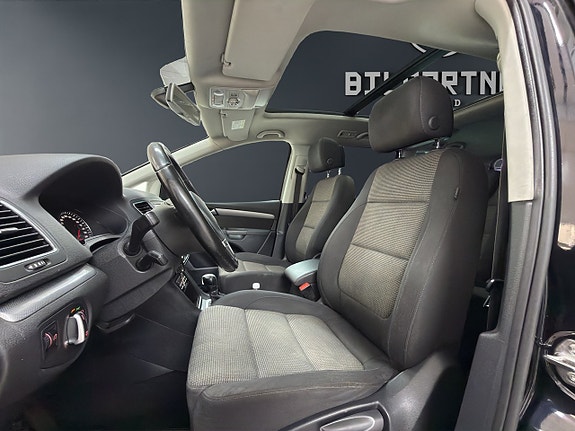 Volkswagen Sharan 8 of 17