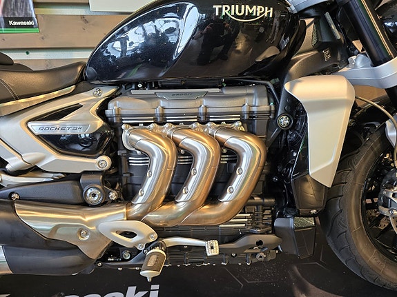 Triumph Rocket 3 R 5 of 13