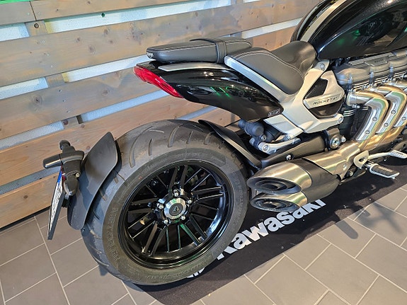 Triumph Rocket 3 R 2 of 13
