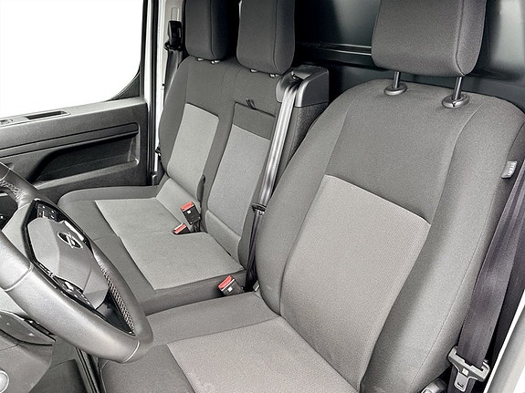 Opel Vivaro 7 of 15