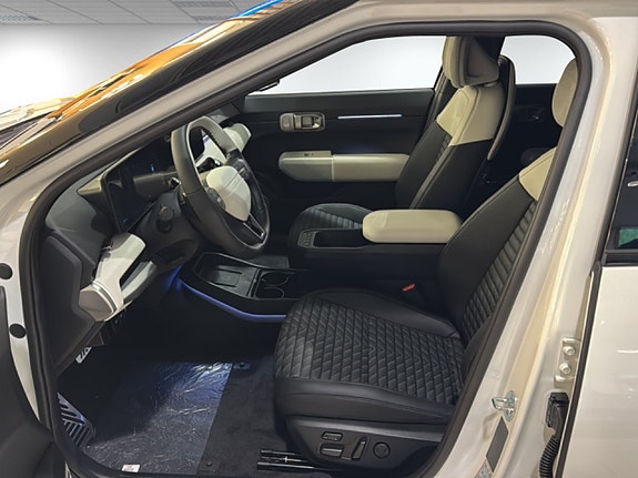Kia EV4 8 of 18