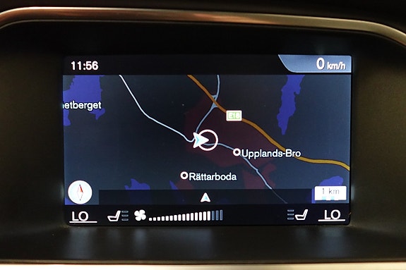 Volvo V40 9 of 19