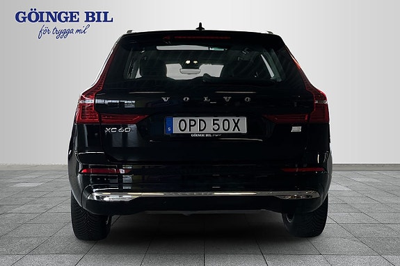Volvo XC60 7 of 18