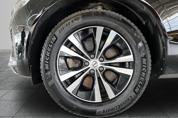 Volvo XC60 8 of 18