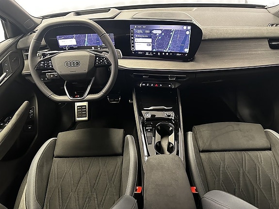 Audi Q3 9 of 15