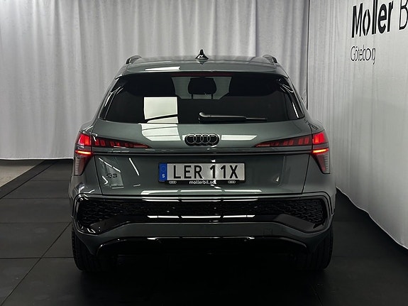 Audi Q3 5 of 5