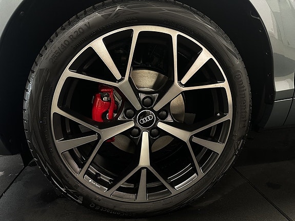 Audi Q3 6 of 15