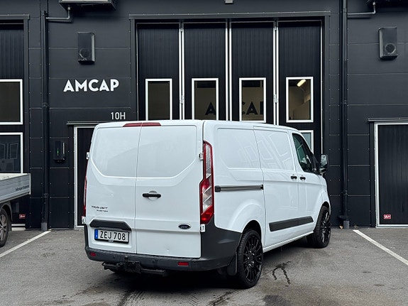Ford Transit Custom 7 of 15