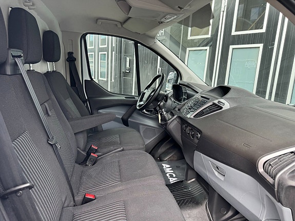 Ford Transit Custom 6 of 15