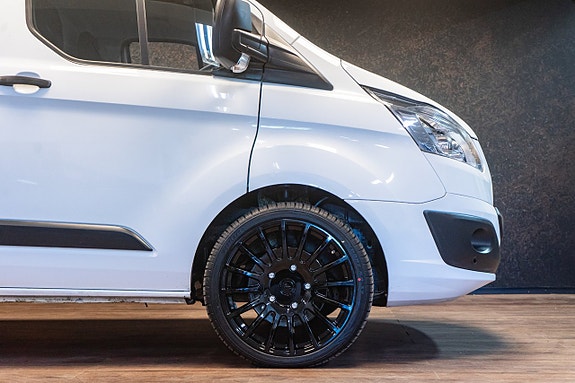 Ford Transit Custom 5 of 5