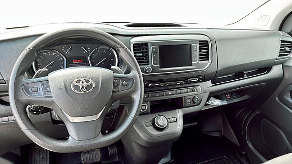 Toyota Proace 4 of 5