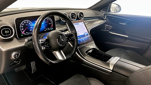Mercedes-Benz C300 e 4 of 5