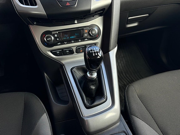 Ford Focus 15 of 19