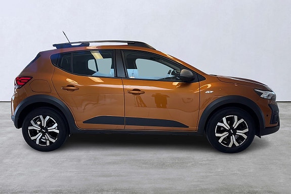 Dacia Sandero Stepway 3 of 5