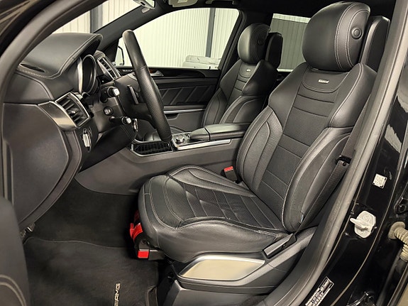 Mercedes-Benz GL63 10 of 30