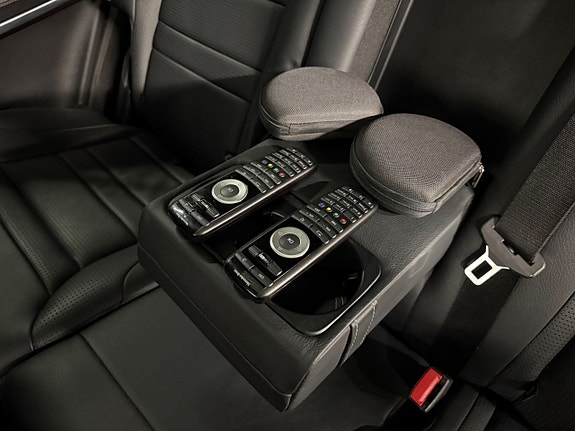 Mercedes-Benz GL63 19 of 30