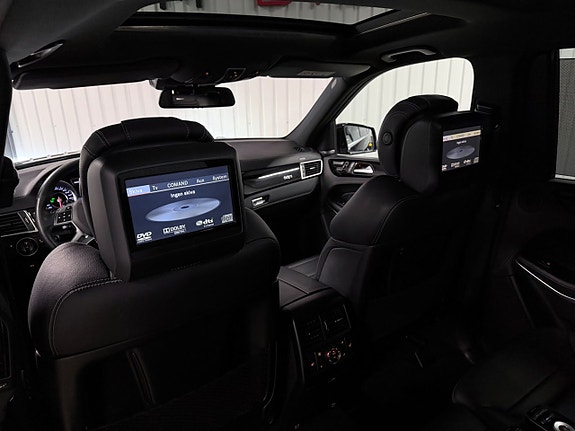 Mercedes-Benz GL63 14 of 30